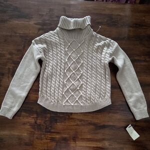 Girl's Cream Cable Knit Sweater Max Studio Size 10/12 Pearl Accents NEW